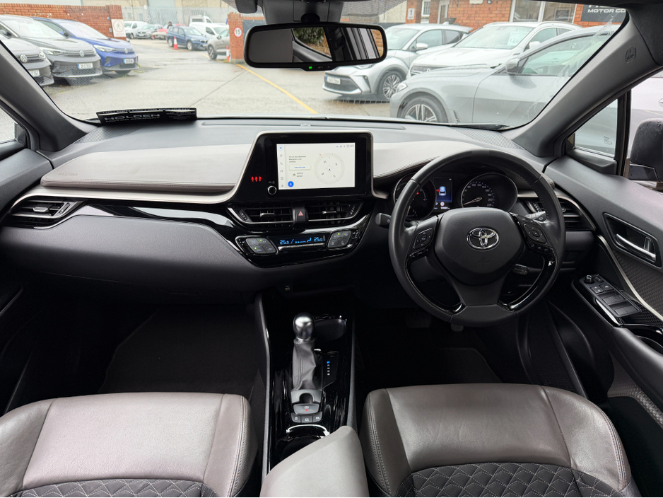 2023 Toyota C-HR HYBRID..#12 MONTH WARRANTY INCLUDED .. FINANCE AVAILABLE €22,750