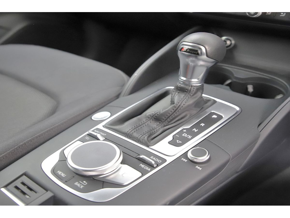 2018 Audi A3 1.4 TFSI S-TRONIC*DIGITAL DASH*REVERSE CAM*PARK SENSORS* €20,890