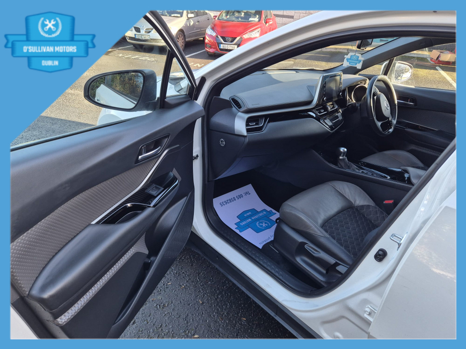 2022 Toyota C-HR / 2022 / 1.8 HYBRID / AUTOMATIC €19,999