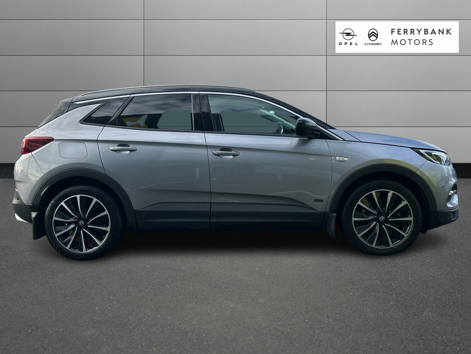 2021 Opel Grandland X - image 4