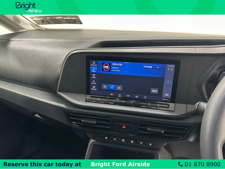 2025 Ford Transit Connect - image 17