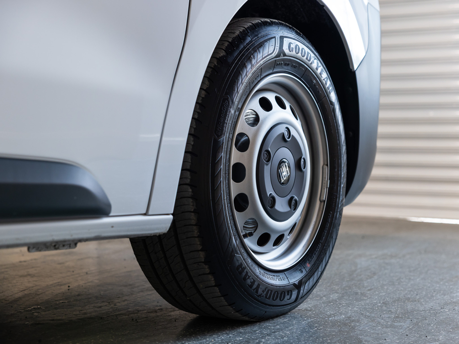 2026 Fiat Scudo - image 10