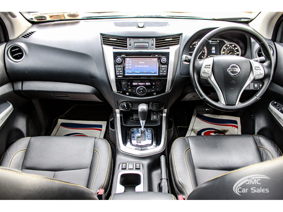 2018 Nissan Navara - image 26