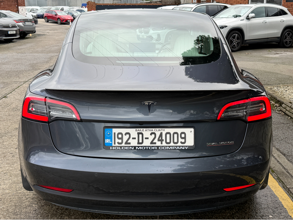 2019 Tesla Model 3 PERFORMACE..WHITE LEATHER..AWD €20,900