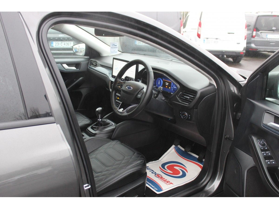 2024 Ford Focus - image 10