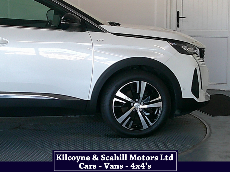 2021 Peugeot 5008 GT BLUEHDI S/S AUTO €30,950