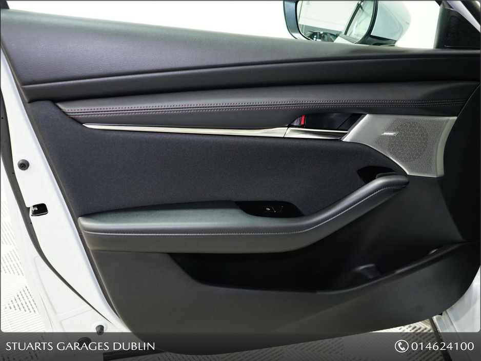 2025 Mazda Mazda3 - image 15