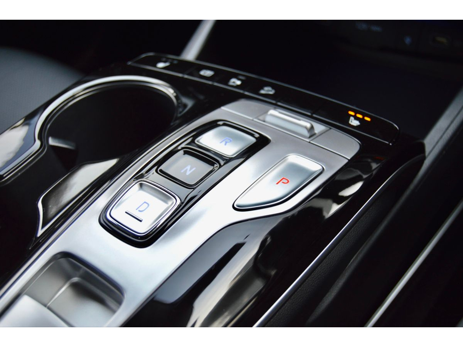 2024 Hyundai Tucson Executive 1.6 HEV Auto, Side Steps €38,995