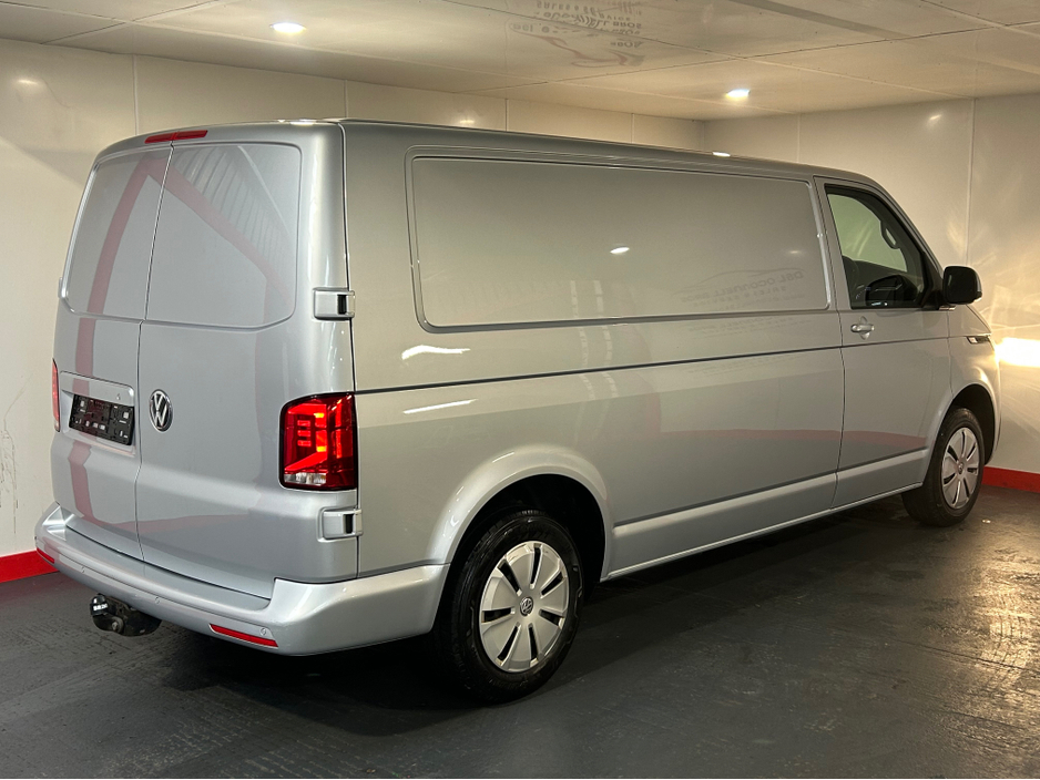 2021 Volkswagen Transporter T6 30 PVL T TDI 15 150HP MANUAL 6SPEED FWD 5DR €22,750