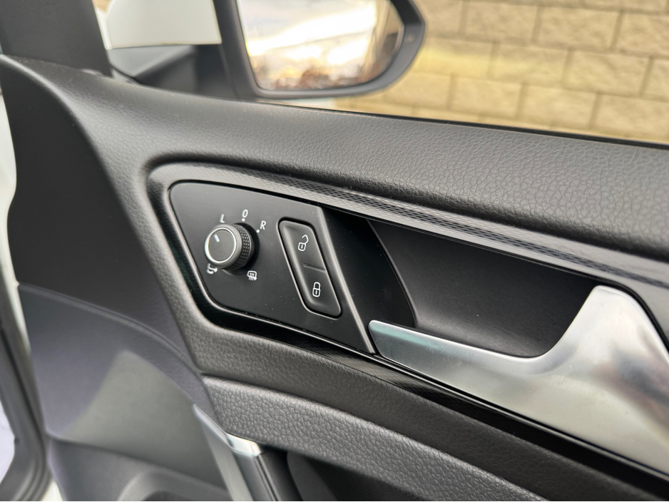 2017 Volkswagen Golf GTD 2.0 MANUAL *FULL SERVICE HISTORY* €18,995