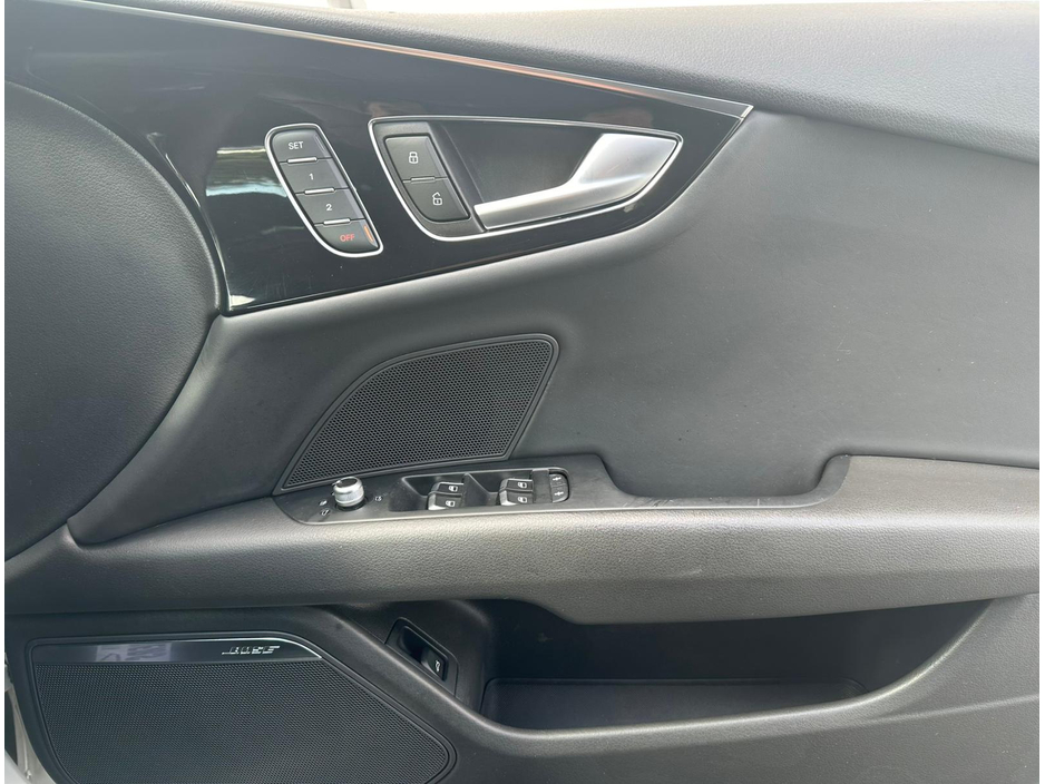 2014 Audi A7 - image 28