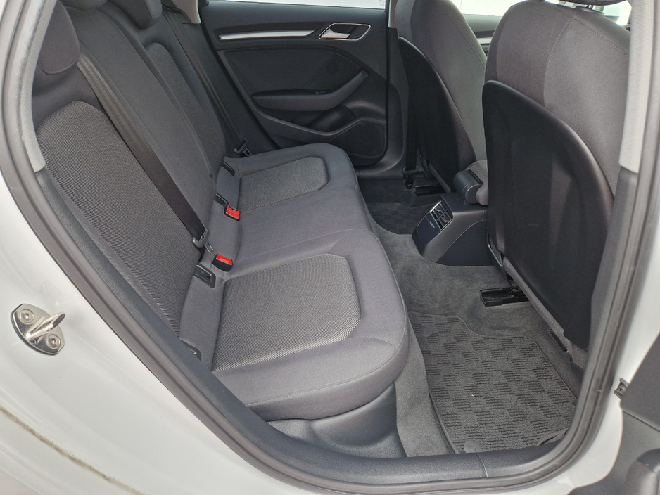 2017 Audi A3 - image 22