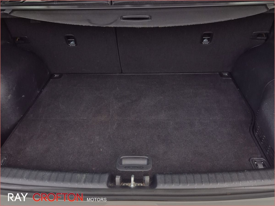 2018 Kia Niro - image 20