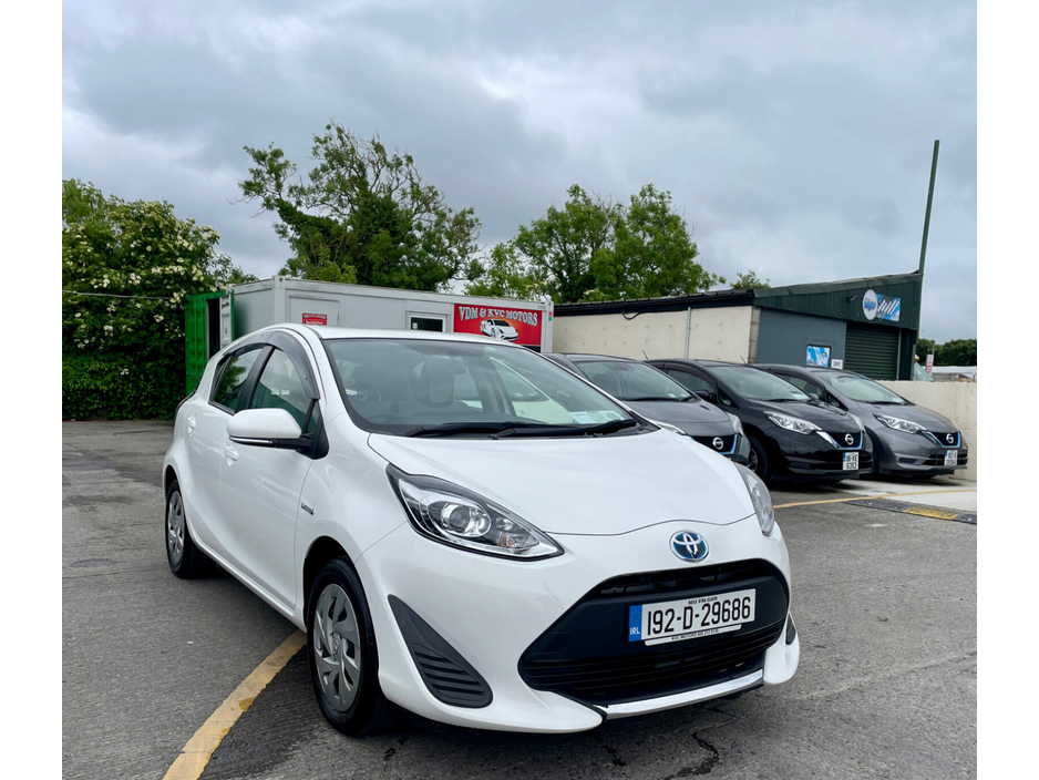 2019 Toyota Aqua 1.8 Hybrid €11,999