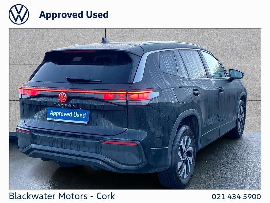 2025 Volkswagen Tayron - image 14