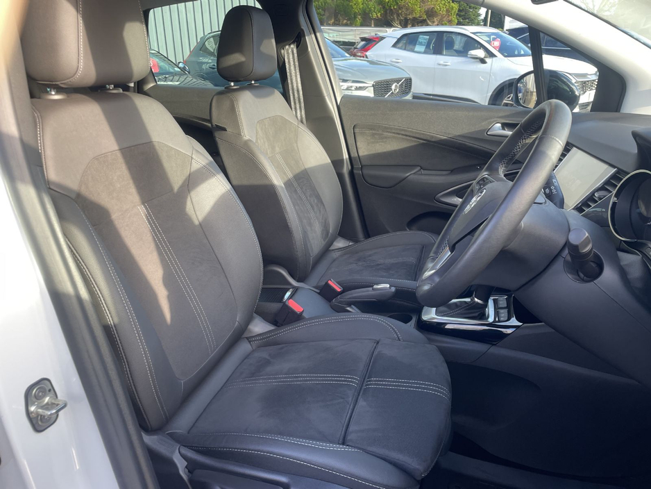 2024 Opel Crossland - image 11