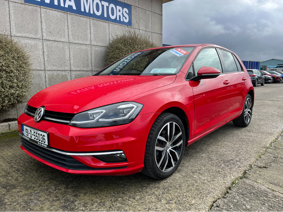 2019 Volkswagen Golf - image 5