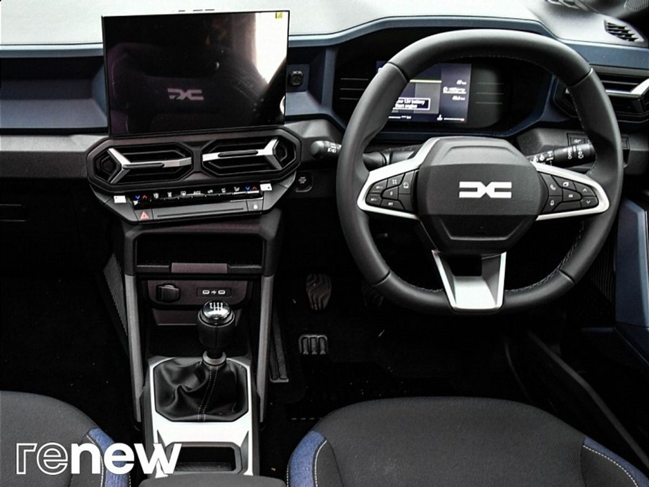 2026 Dacia Bigster - image 29