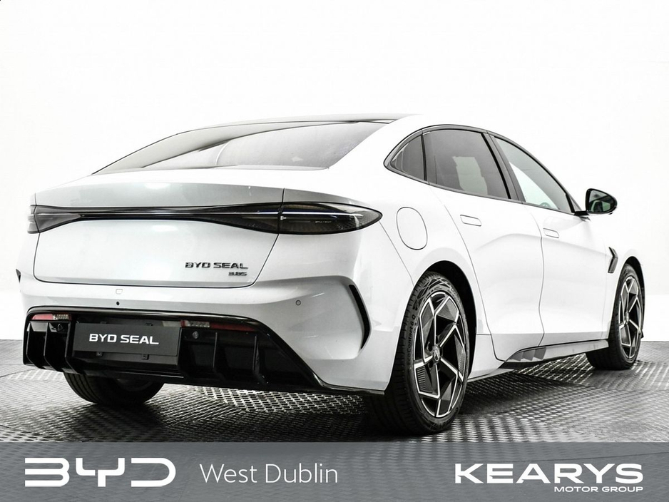 2026 BYD Seal - image 2