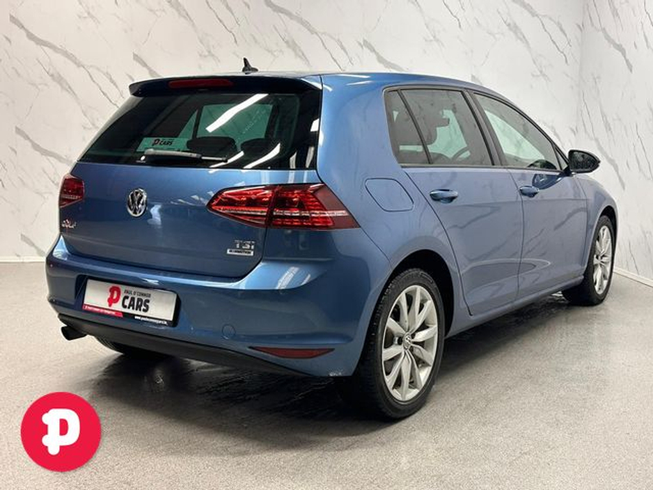 2016 Volkswagen Golf - image 8
