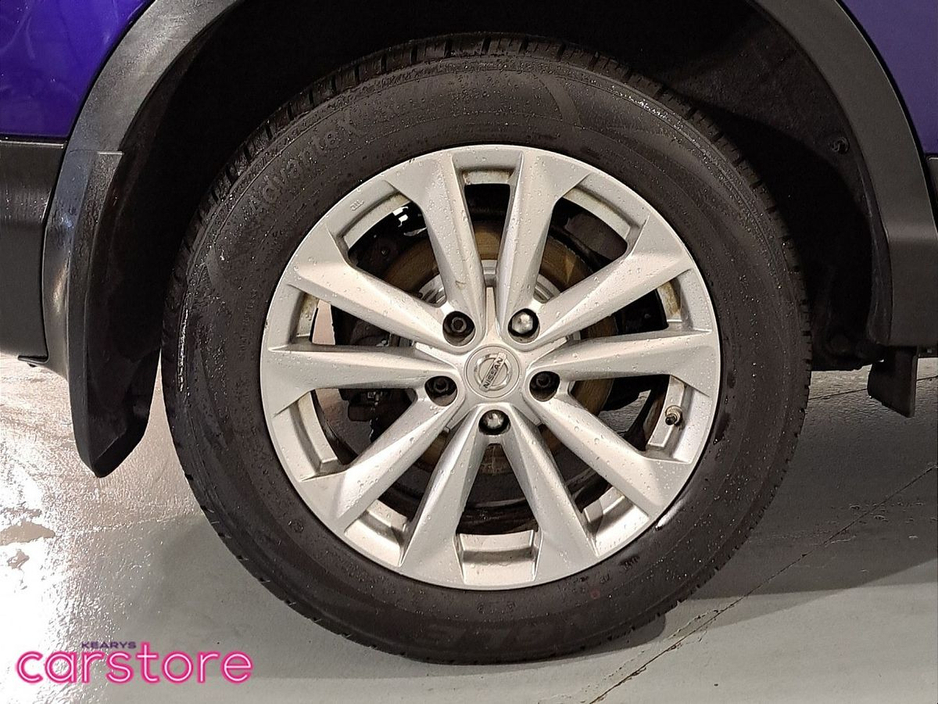 2015 Nissan Qashqai 1.6 DSL SV €12,880