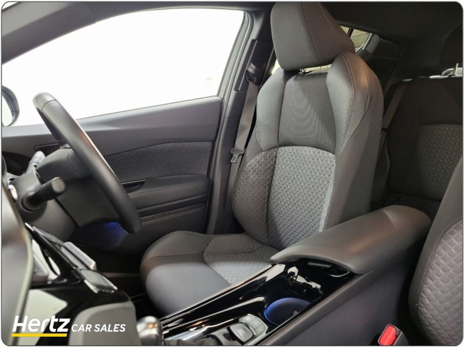 2023 Toyota C-HR HYBRID SPORT 1.8 Petrol Automatic €24,795