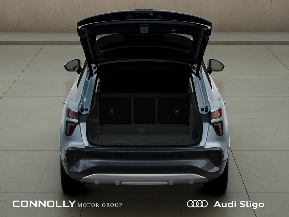 2026 Audi Q3 1.5TFSI 150HP SE SUV - Reversing Camera €53,262