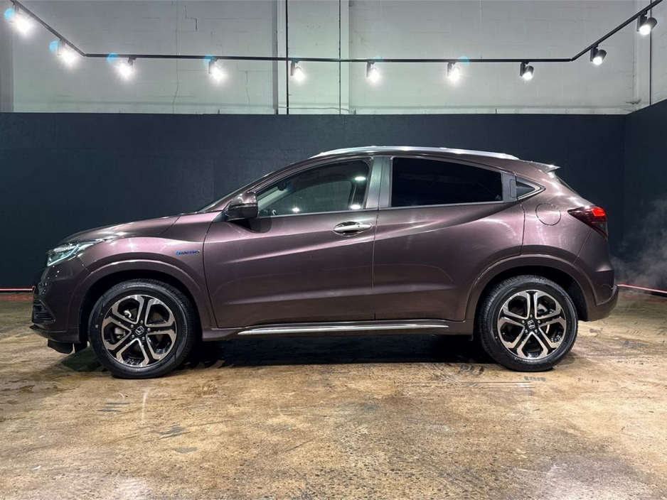 2019 Honda Vezel 1.5 HYBRID SUV - BROWN LEATHER INTERIOR - FACTORY ALLOYS - PADDLE SHIFT - CRUISE CONTROL - REAR CAMERA €20,950