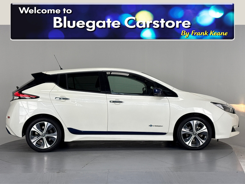 2021 Nissan Leaf PREMIUM 40KW**SEMI DIGITAL DASH**TOUCHSCREEN BLUETOOTH MEDIA**NAVIGATION**REVERSE CAMERA**PARKING SENSORS**ECO MODE**MULTIFUNCTIONAL STEERING WHEEL**CRUISE CONTROL**AUTO LIGHTS**AUTO WIPERS**ISOFIX** €14,995