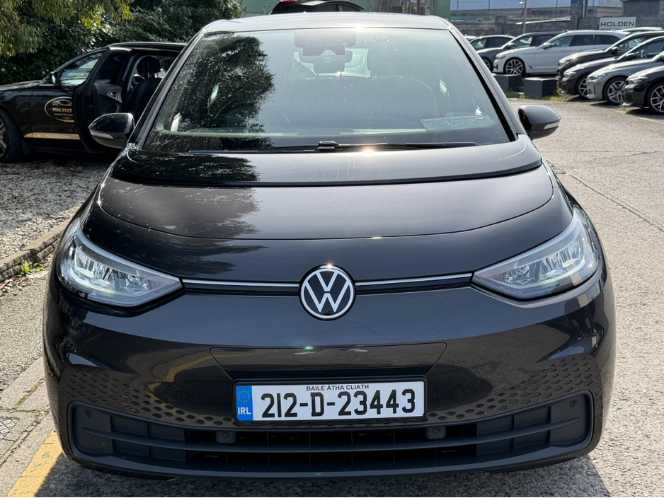 2021 Volkswagen ID.3 - image 4
