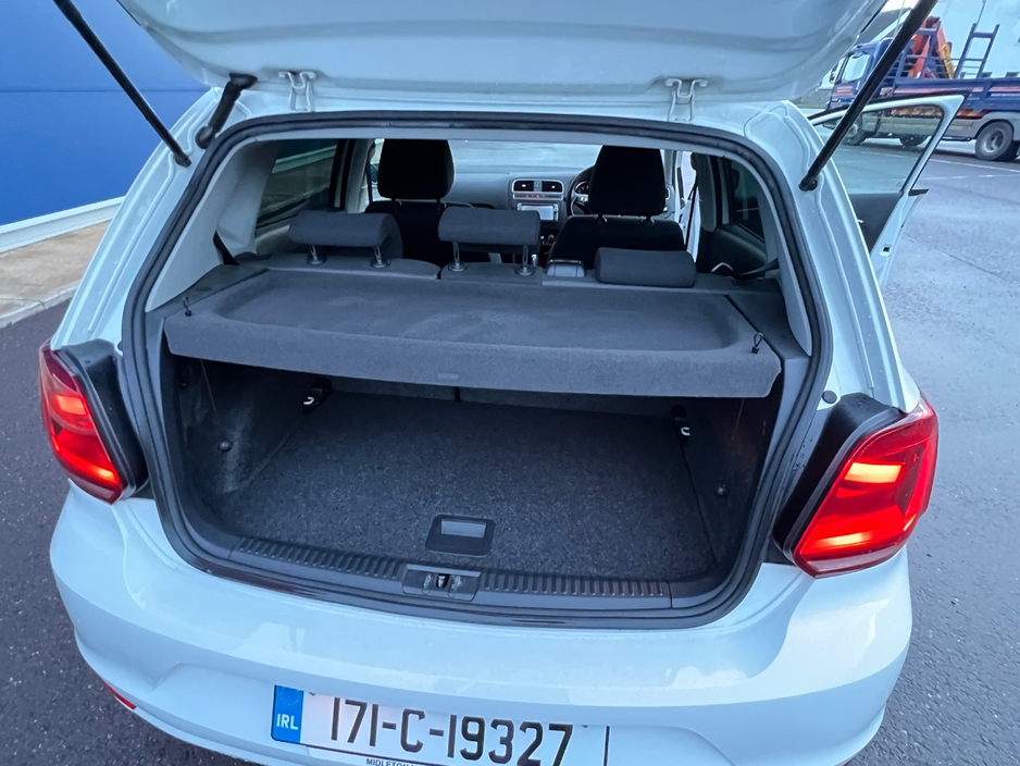 2017 Volkswagen Polo - image 17