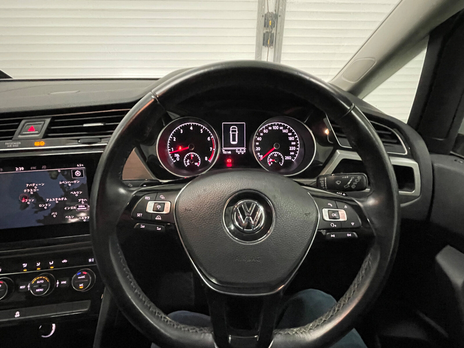 2018 Volkswagen Touran  €20,895