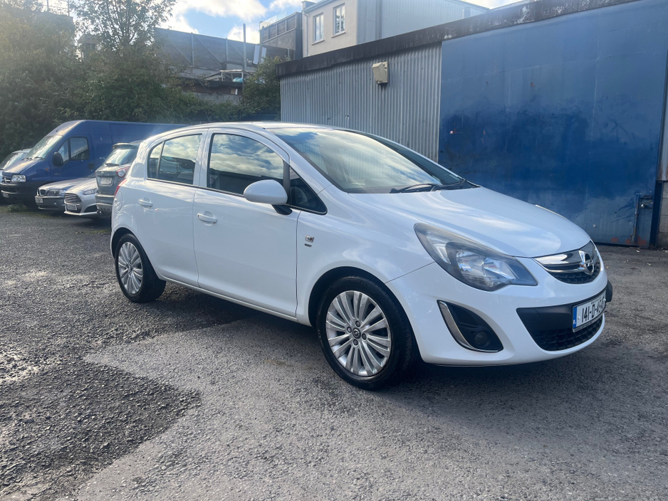 2014 Opel Corsa EXCITE 1.2I 16V 4DR €5,950