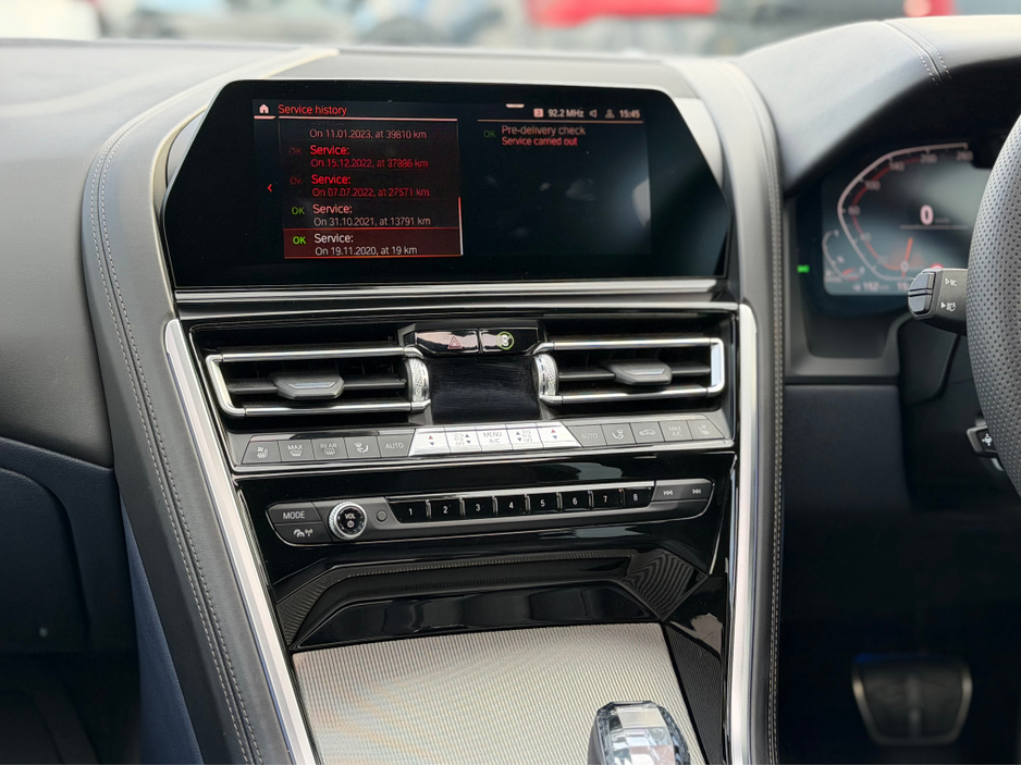 2020 BMW 8 Series - image 22