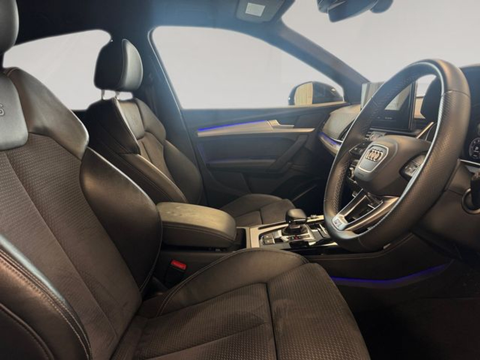 2023 Audi Q5 - image 11