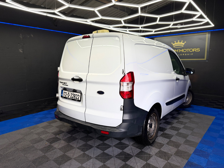 2017 Ford Courier  €6,400