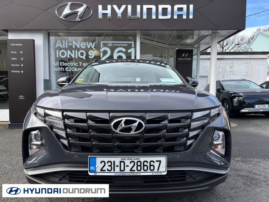 2023 Hyundai Tucson - image 2