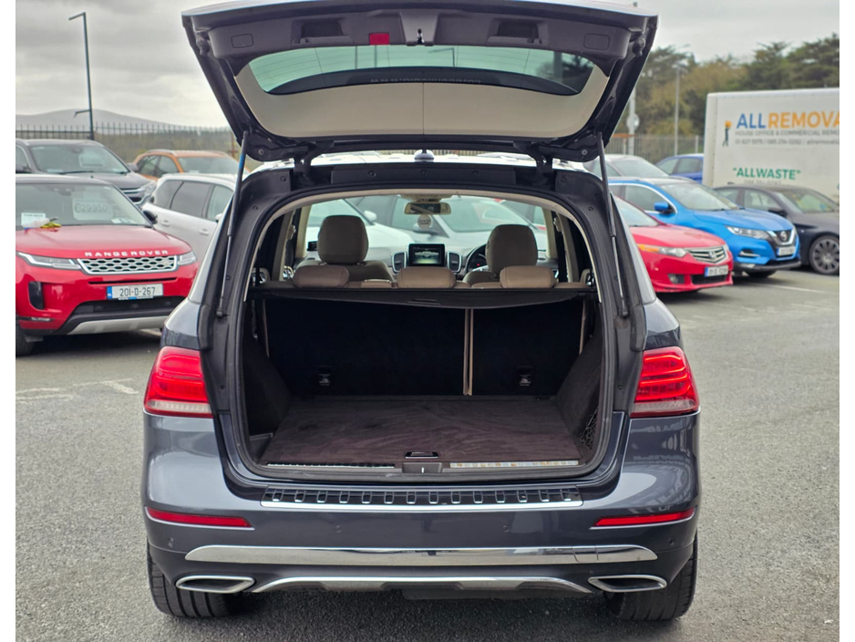 2016 Mercedes-Benz G Class - image 18