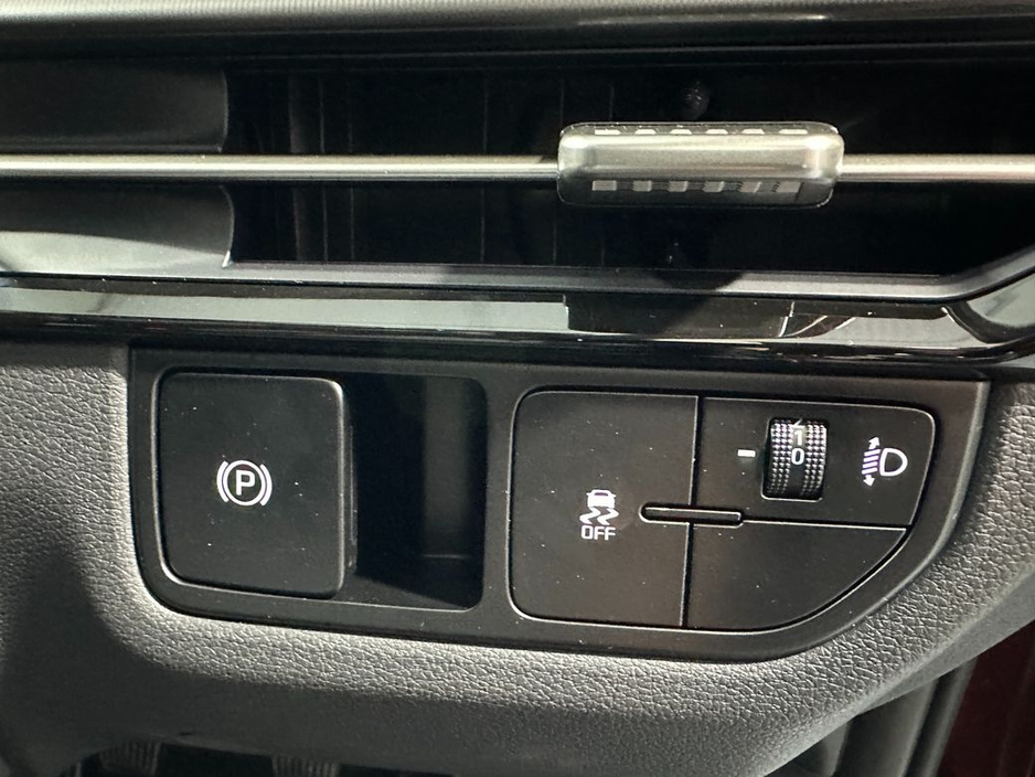 2026 Kia Sportage K3 1.6 Crdi Magma Red €46,900