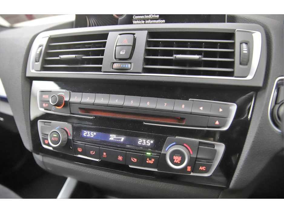 2016 BMW 1 Series - image 20