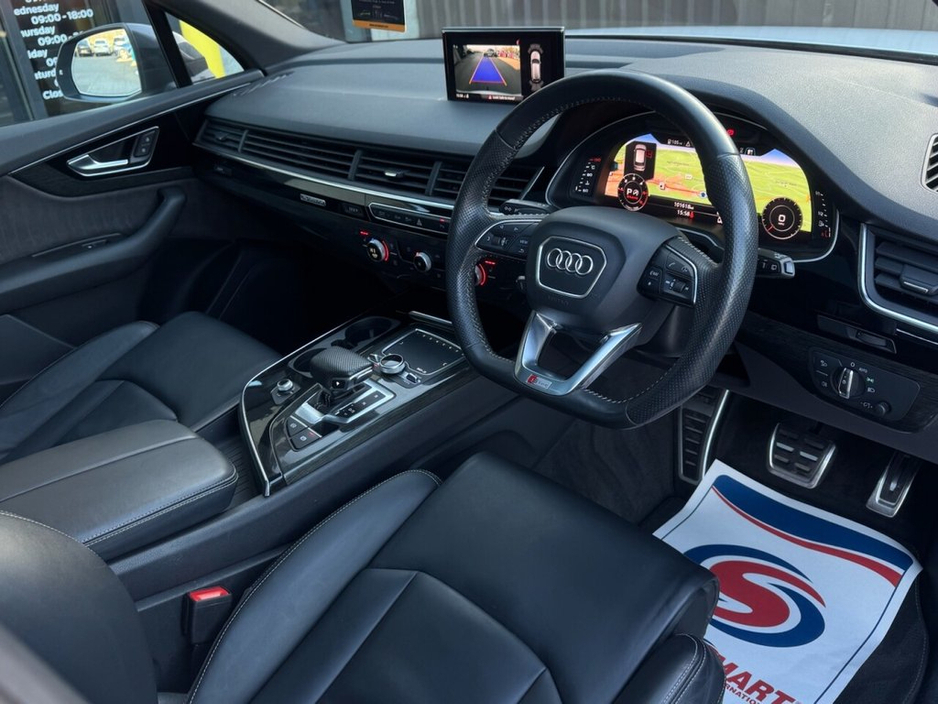 2019 Audi Q7 - image 8