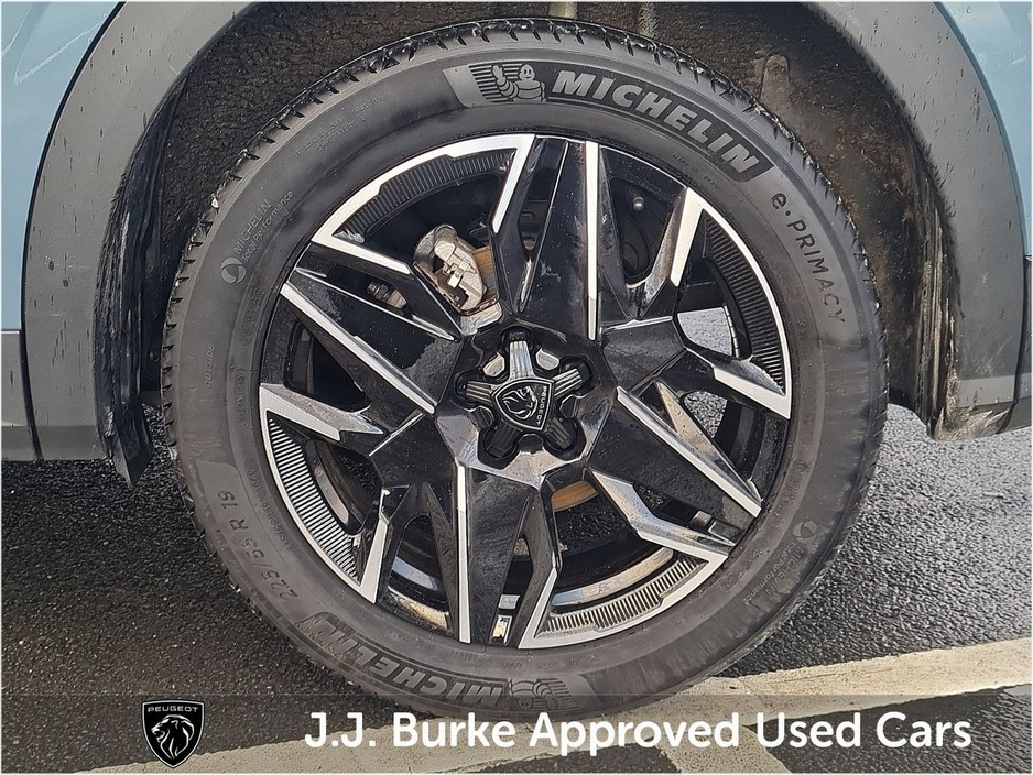 2025 Peugeot 3008 - image 6