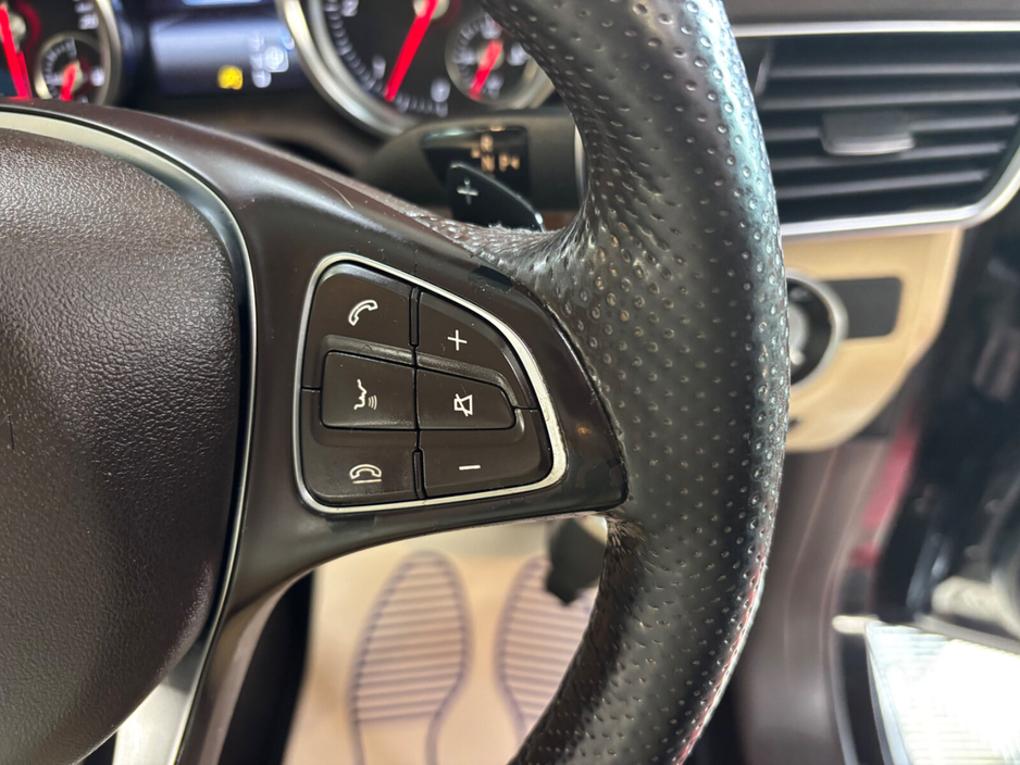 2018 Mercedes-Benz GLE Class - image 11