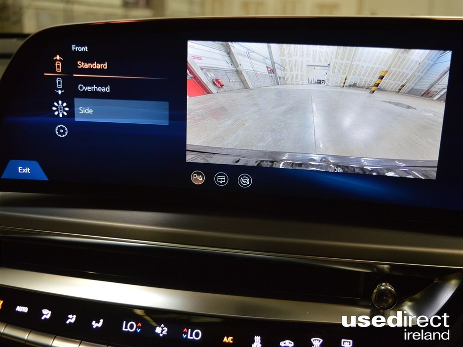 2026 Cadillac Lyriq - image 9