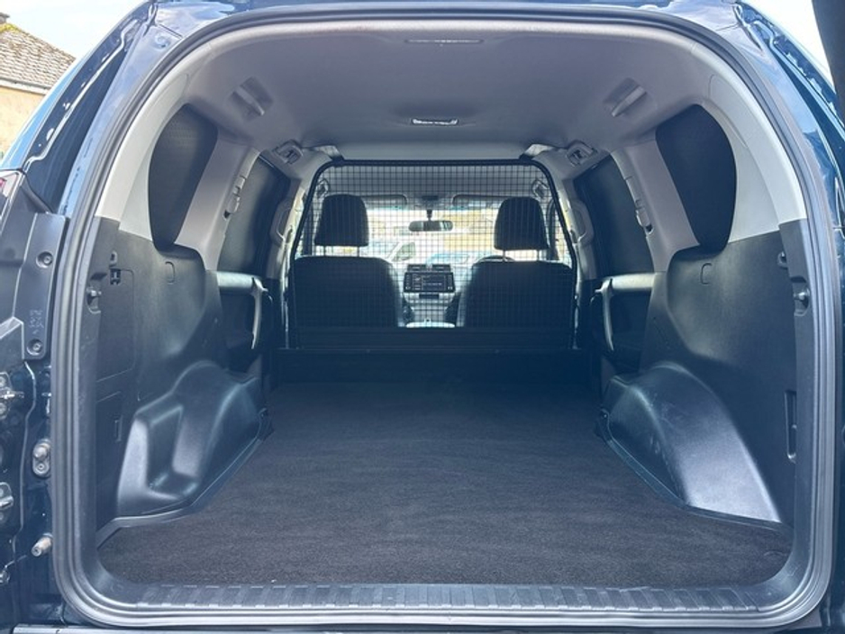 2022 Toyota Landcruiser LAND CRU CRUISER LWB C COMMERCIAL AUTO 4DR €45,000