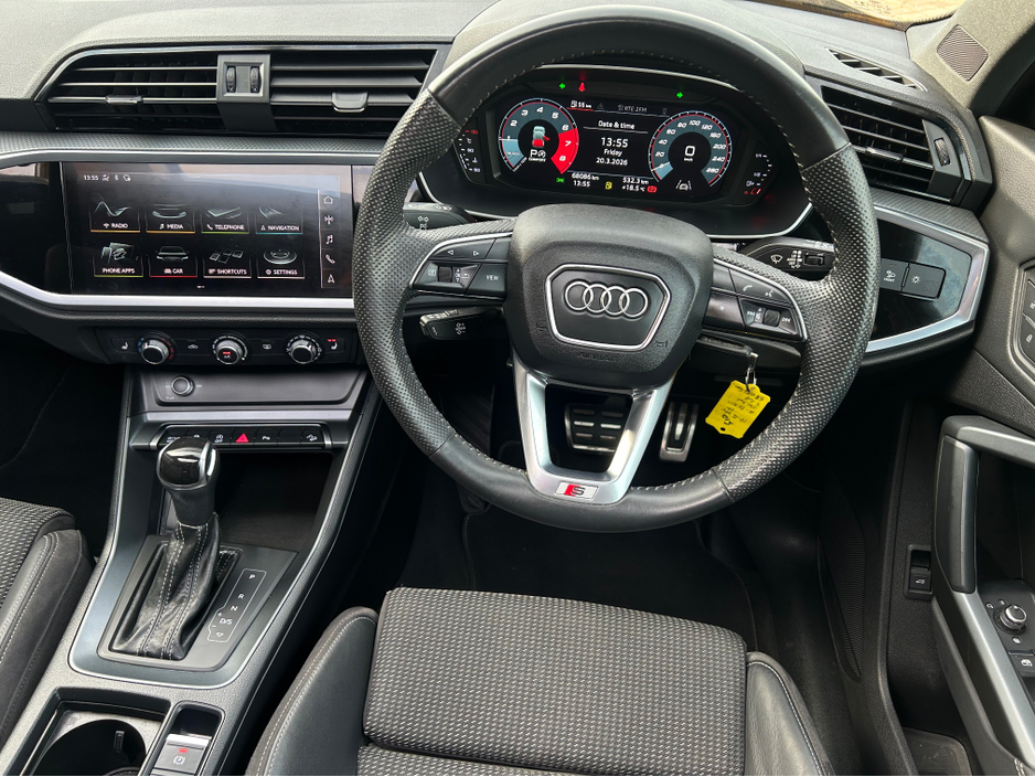2019 Audi Q3 - image 22