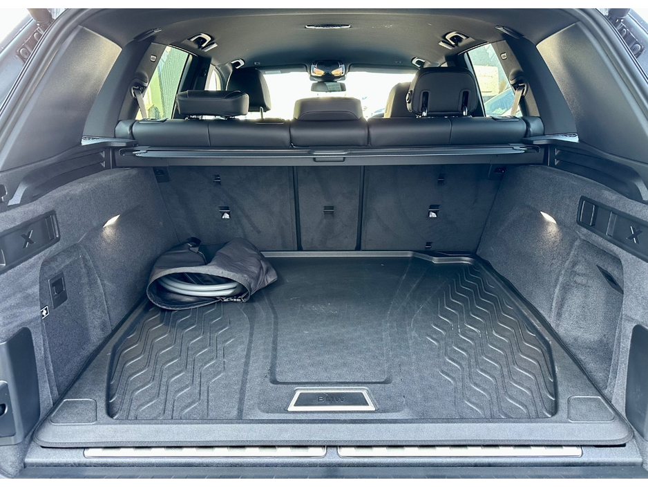 2026 BMW X5 - image 25