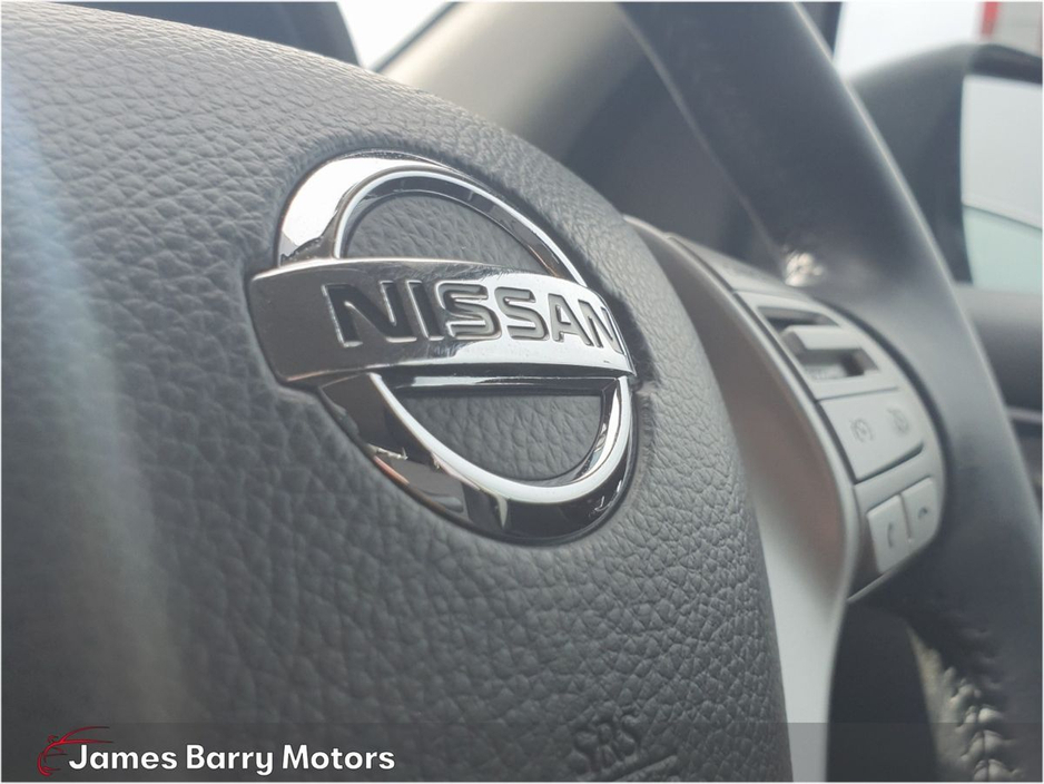 2015 Nissan Qashqai - image 17