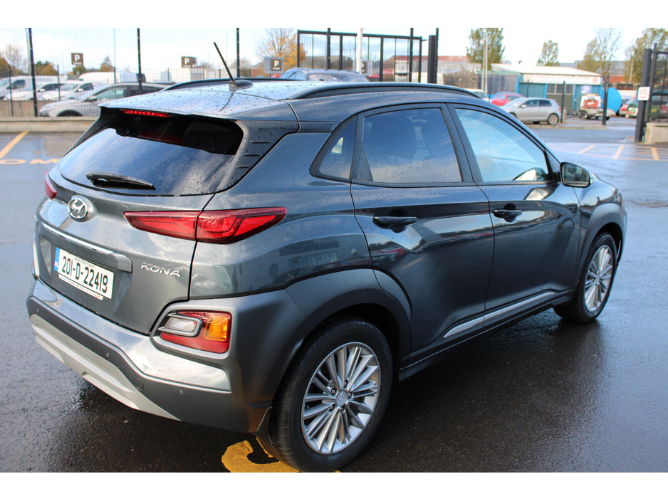 2020 Hyundai Kona - image 5