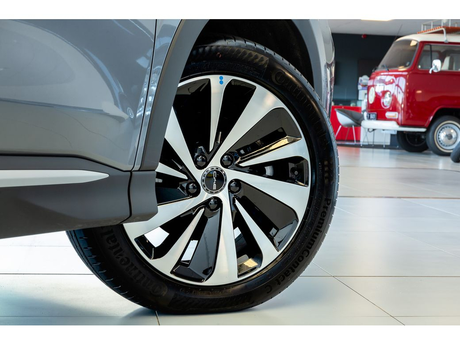 2025 BYD Seal U DM-I COMFORT €43,899